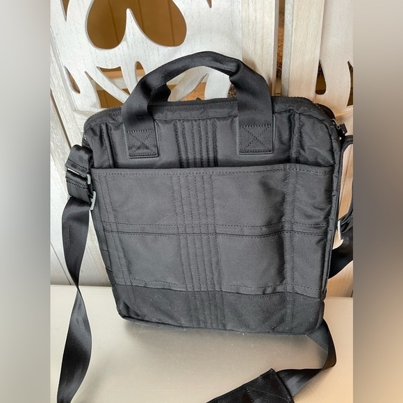 Ogio Computer Tablet Shoulder Bag Padded Insert Pockets Organizational - Picture 2 of 7